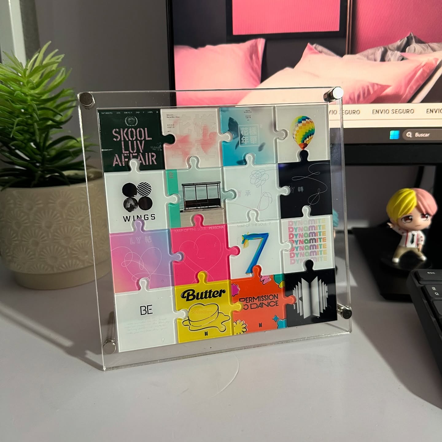 Изготовленный на заказ акрилов – обзор и цена Desk Setup Home